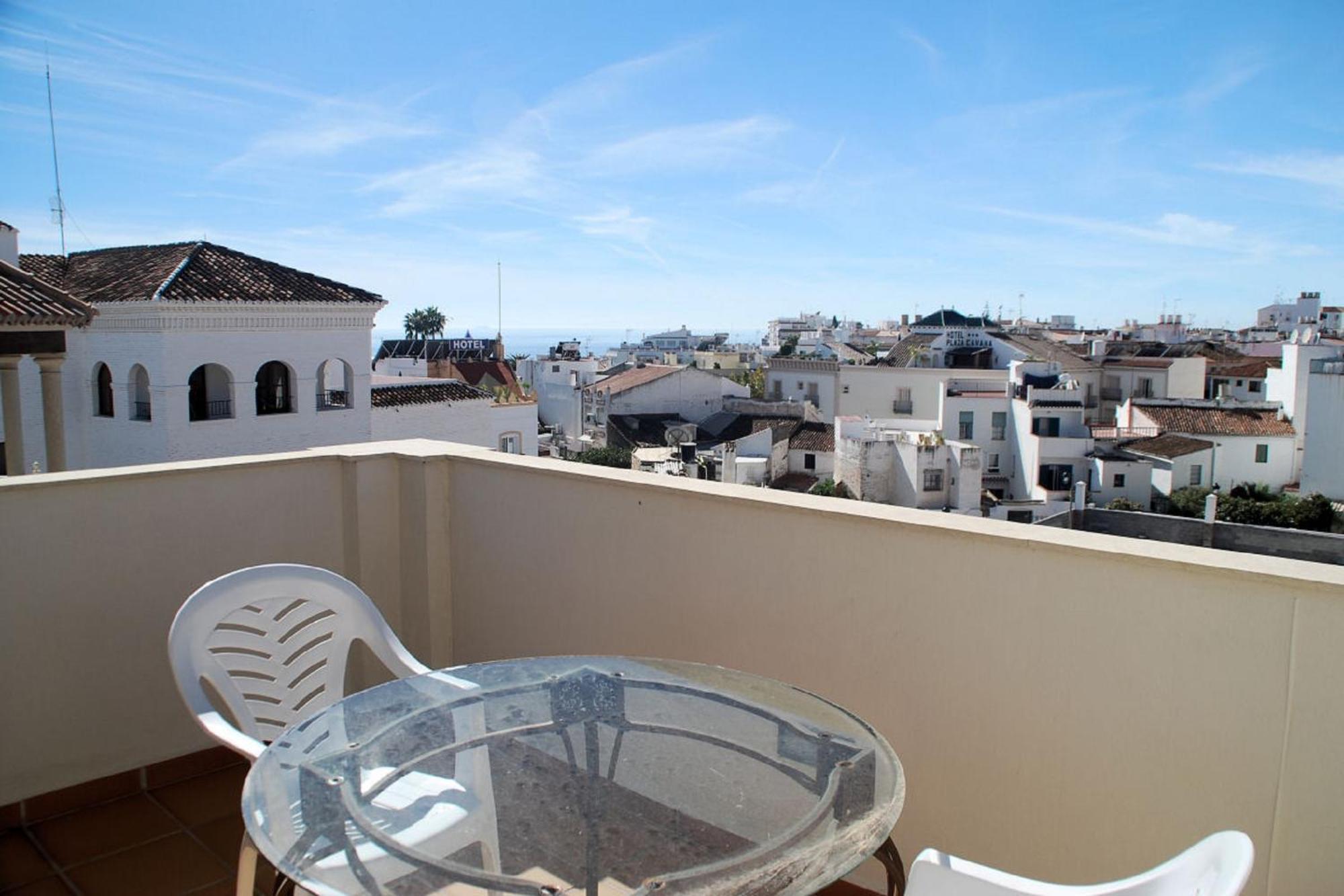Apartamentos Plaza Nerja Luaran gambar