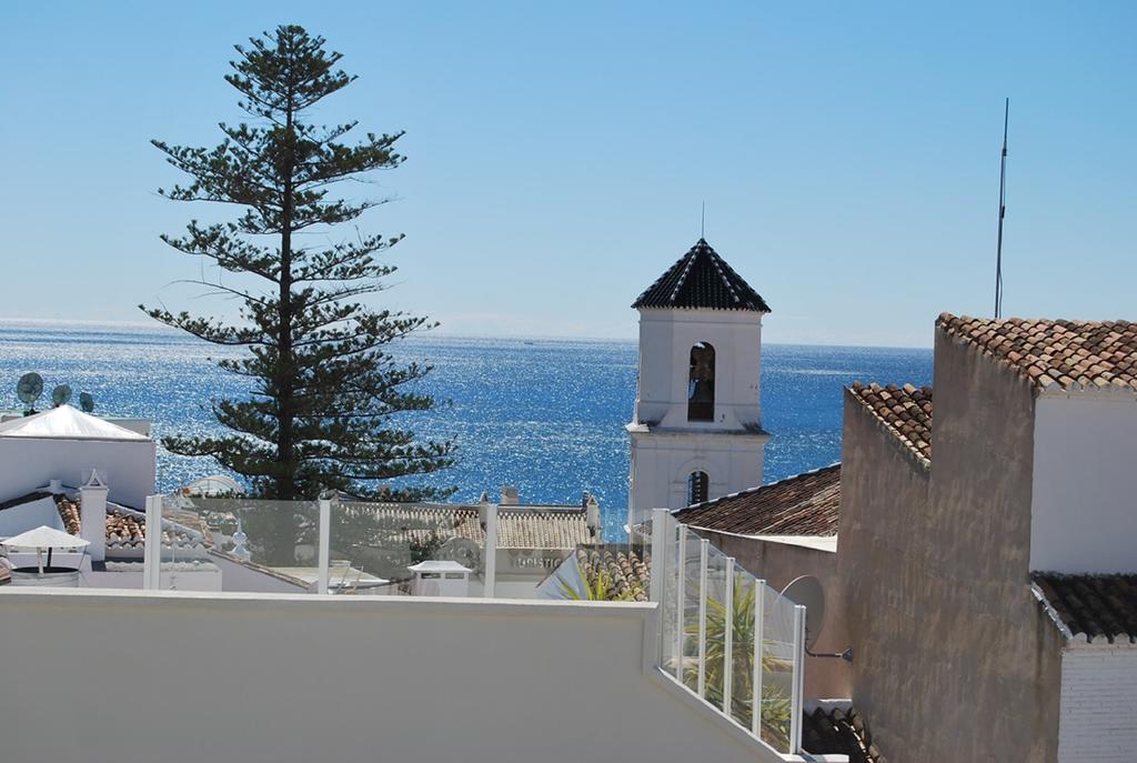 Apartamentos Plaza Nerja Luaran gambar