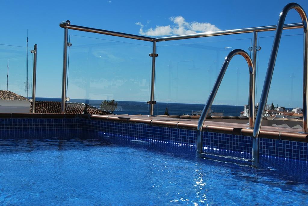 Apartamentos Plaza Nerja Luaran gambar