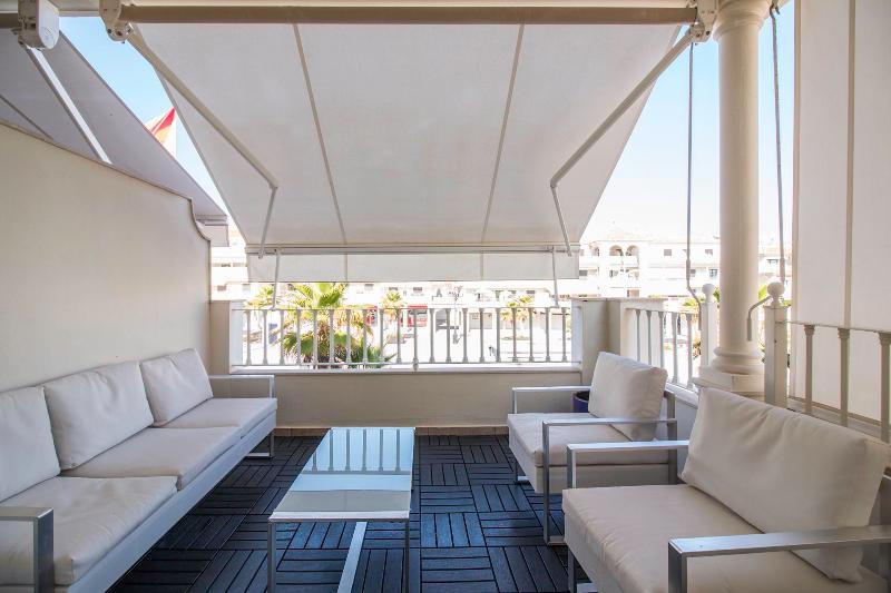 Apartamentos Plaza Nerja Luaran gambar
